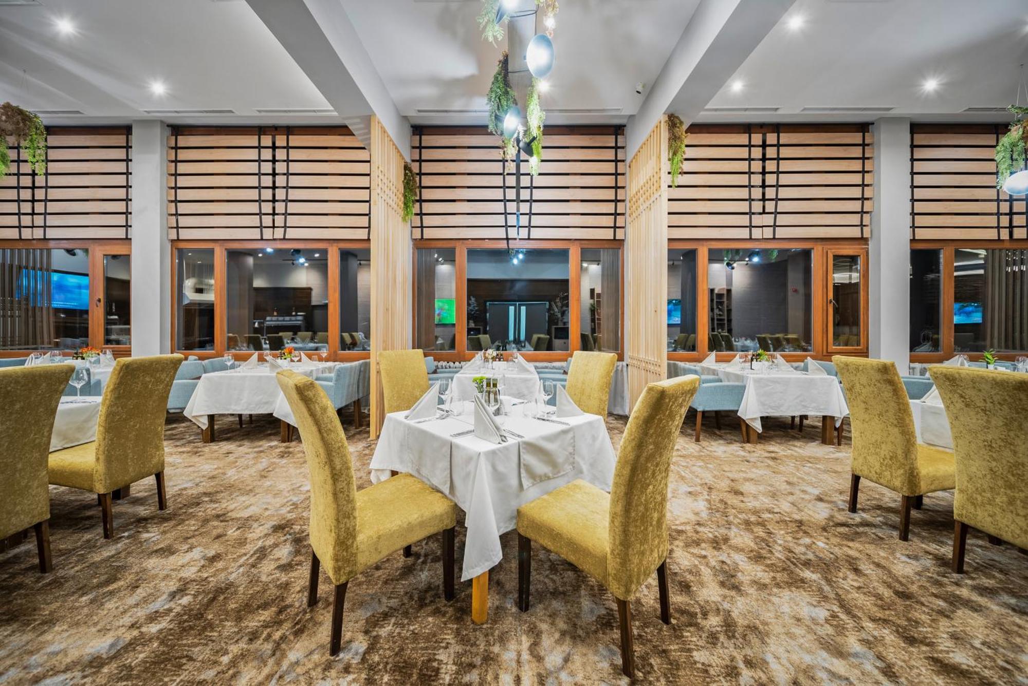 Hotel Orlovetz Pamporovo Bagian luar foto