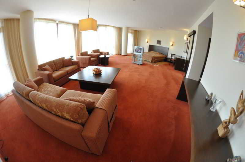 Hotel Orlovetz Pamporovo Bagian luar foto